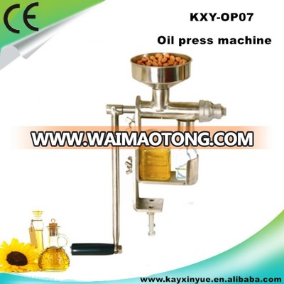 Competitive price family type Manual peanut oil press machine in pakistan